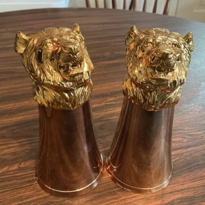 Charming Set (2) Vintage Brass Copper Lion Stirrup Cups - Picture 1 of 10