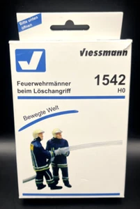 Viessmann H0 1542 Bewegte Welt "Feuerwehrmänner beim Löschangriff" | unbenutzt - Bild 1 von 2