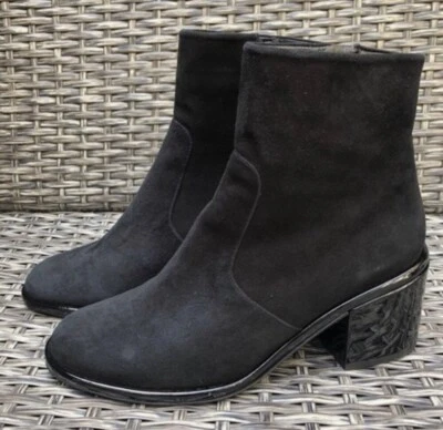 Robert Clergerie Nuevos Botines Cuero Gamuza Negro, $750 (Talla: 38EU/8US) Foto 1 de 4