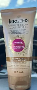 Crema hidratante diaria reafirmante Jergens Natural Glow, tonos de piel medios a profundos 147 ml - Imagen 1 de 2