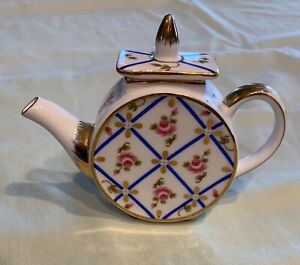 Vintage Regal porcelain minature tea pot