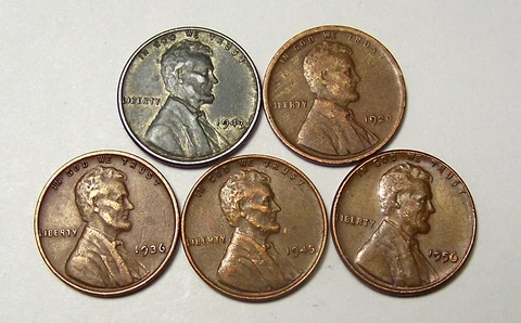 (1) 1943 P Lincoln Steel Cent & (4) Copper Wheat Varies Dates *33901 Cover
