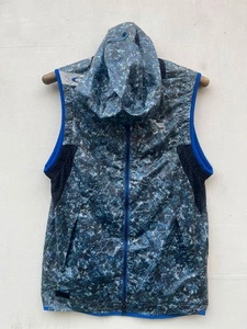 Oakley Sleeveless Camoulage Hoodie Zipper Vest Light Jacket - Picture 1 of 5