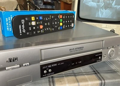 VIDEOREGISTRATORE VHS JVC HR-J290 Vintage Funzionante! - Immagine 1 di 4