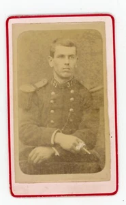 CDV FOTO UM 1880, ein Soldat posiert für Baulnier in Melun 31. Regiment - Bild 1 von 2