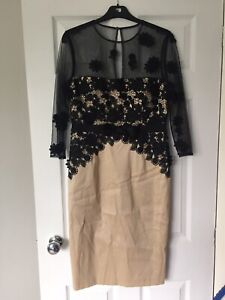 Mother Of The Bride/ Groom Dress Code By Veromia Gold/ Black Size 12