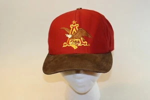 Gorra Sombrero Rojo Anheuser-Busch Edición Coleccionista con Billete Marrón 3.853 de 10.000 - Imagen 1 de 7
