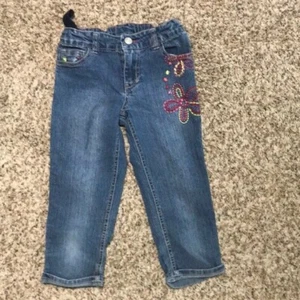 Faded Glory Little Girl's Size 8 Jeans with Flower Embrodered Accent - Picture 1 of 3