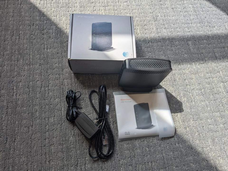 Cisco SCDPH1544UATT AT&T Microcell A Cisco Small Cell Signal Booster Tower 6267A - Image 1 of 4