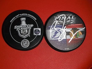 TAMPA BAY LIGHTNING BEN BISHOP SIGNED 2015 STANLEY CUP PUCK - Picture 1 of 1