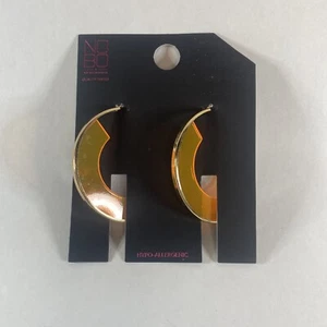 No Boundaries 1 Paar goldfarbene und neonorange Creolen mit Leverback 3" - Bild 1 von 14