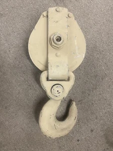 Snatch Block 8 inch Single Pulley 10 ton Military Skookum 5/8" Wire Rope M923 - Picture 1 of 7