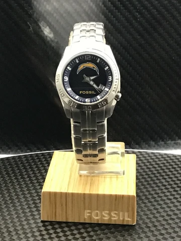Los Angeles Chargers  NFL Fossil Women's Watch with logo NEW Cover