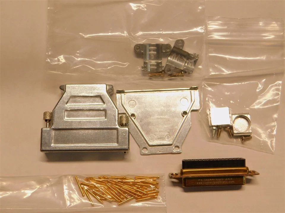 Amphenol Positronic ODD44F10GE0 44P High Density Socket Contact D-Sub Connector - Image 1 of 1