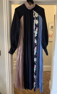 Vestido estampado seda Roksanda talla UK 8 (pero puede caber hasta 12) Foto 1 de 4