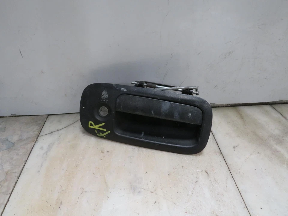 Manija de puerta exterior derecha 10 11 12 13 14 GMC VAN SAVANA 1500 Foto 1 de 2