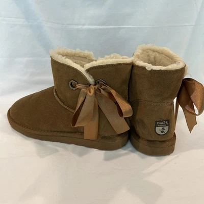 Pawz By Bearpaw Brown Tan Boots Fur Lined With Side Satin Bow Size 5 - Image 1 of 4