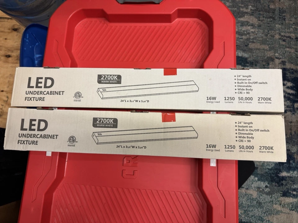 24” LED Under cabinet Fixture - Image 1 of 1