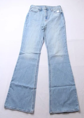 Old Navy Women's Tall High-Waisted Wow Flare Jeans AP2 Light Wash Size: 8  - Image 1 of 4