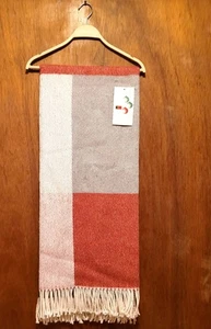 Texteis Penedo Überwurf Decke grau rot weiß 50"x70" Portugal 50% Baumwolle Acryl - Bild 1 von 7