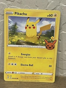 2021 Pokemon Card Basic Pikachu Energize HP 60 Electro Ball 049/203 - Picture 1 of 3