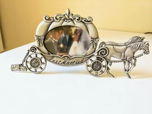 BRAND NEW Solid Pewter Just Married Picture Frames Horse & Carriage Bonbonnieres - Picture 1 of 9