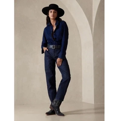 Pantalones de mezclilla rígidos lavados oscuros Banana Republic tiro alto relajados 27 Foto 1 de 4