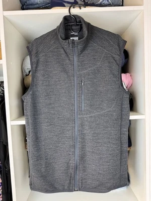 Icebreaker Merino Mens Vest Size M - Image 1 of 4