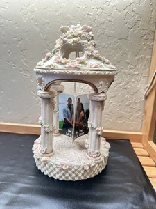 Lillian Rose Garden Gazebo Cake Topper Floral Resin Painted Great Condition - Picture 1 of 15