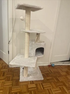 Maison Pour Chat - Photo 1 sur 8