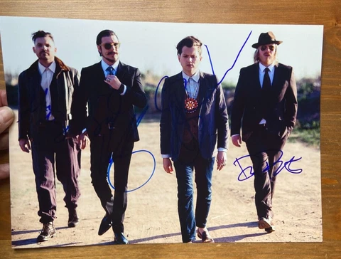 Rival Sons band * HAND SIGNED AUTOGRAPH *  A4 photo obtained IP all members Cover