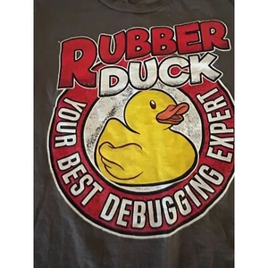 Maglietta Rubber Duck Debugging Expert Port & Co Sm cotone unisex geek umorismo maglietta - Foto 1 di 5