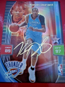Panini ADRENALYN XL NBA 2009 Kevin Durant EXTRA SIGNATURE Trading Cards Lakers - Bild 1 von 1