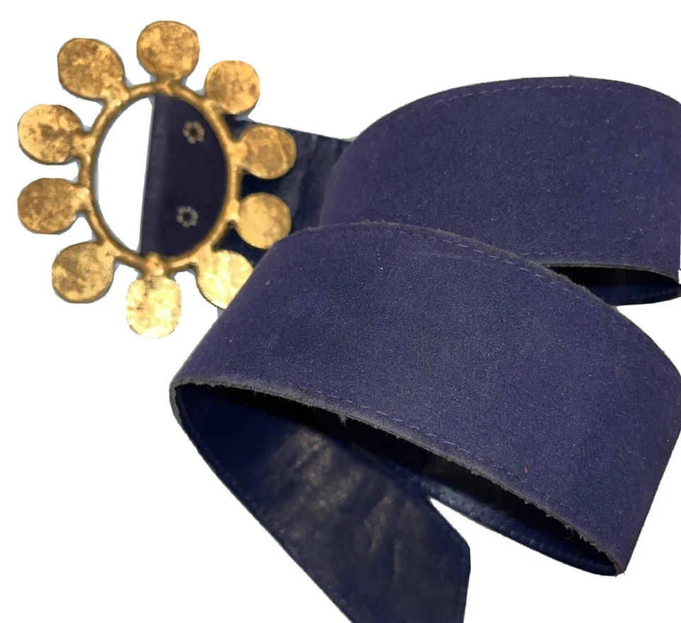 ancho AZUL Terciopelo CINTURÓN Cobre Disco Bucle Hebilla ARTE para Usar, Elegante Artístico 34” de Largo Foto 1 de 4