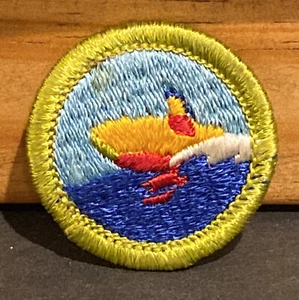 Parche de Insignia de Mérito BSA Boy Scouts MOTORBOATING - actual, buen estado, SIN COSER - Imagen 1 de 4