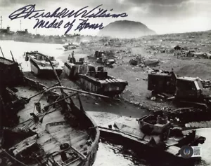 HERSHEL WILLIAMS SIGNED 8x10 PHOTO MEDAL OF HONOR IWO JIMA WWII MOH BECKETT BAS - Picture 1 of 2