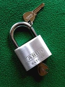 Abus Titalium - Neu & Unbenutzt - 10mm Bügel - Sicherheitsstufe 6- Tadellos - Bild 1 von 9