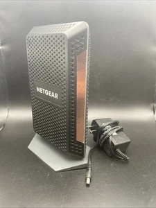 NETGEAR Nighthawk Model CM1100 Multi-Gig Speed Cable Modem DOCSIS 3.1 - Picture 1 of 2