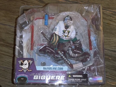 Figura de acción Jean-Sebastien Giguere hockey 2003 NHL Mighty Ducks McFarlane nueva en paquete Foto 1 de 4