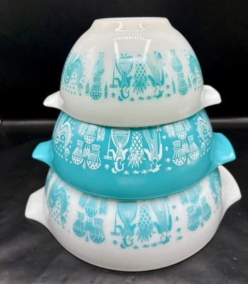 VTG Pyrex Turquoise Butterprint Amish cinderella 3 pc bowls - Image 1 of 4