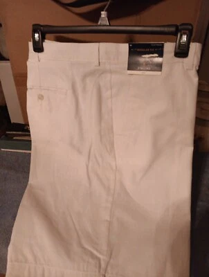 Stafford Shorts Men's White Golf Performance SZ/42 NWT - Image 1 of 4