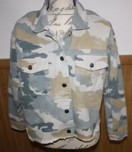 Mystree Camo Jacket Womens Large Green Raw Hem Zip Pockets Button Cuffs Preowned - Picture 1 of 8