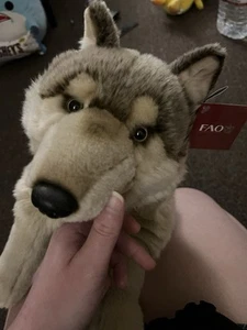 Rare FAO Schwarz Wolf Brown Biege NWT Plush Stuffed Animal Toys R Us 2013. 27” - Picture 1 of 13
