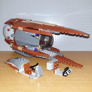 LEGO STAR WARS - 7752 - COUNT DOOKU'S SOLAR SAILER - GREAT CONDITION NO MINIFIGS - Picture 1 of 1
