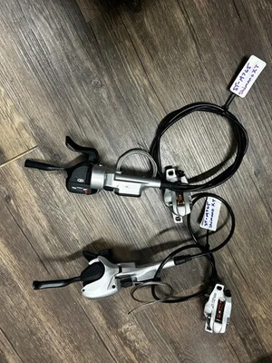Shimano Deore XT Hydraulic Brake/Shift Lever Set, ST-M765, 3x9 Speed, Used - Image 1 of 4