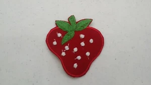 VINTAGE LARGE RED STRAWBERRY APPLIQUES CRAFT FREE SHIPPING - Picture 1 of 2