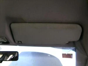 3B0857552 sun visor rh 77761 for VOLKSWAGEN PASSAT 1.9 TDI 1997-2000 1998 - Picture 1 of 7