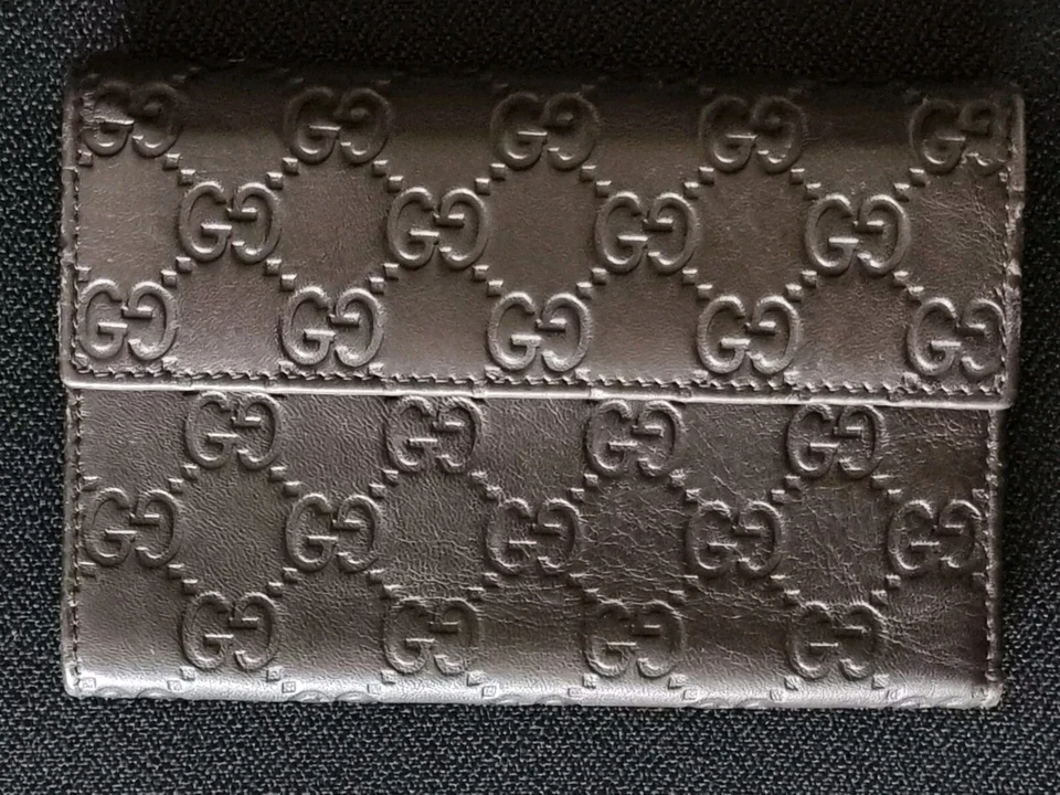 GUCCI PURSE GUCCISIMA PATTERN BROWN LEATHER A VINTAGE COLLECTIBLE FASHION BEAUTY - Image 1 of 4