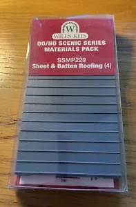 Peco Wills Kits SSMP229 OO/HO Gauge - Sheet & Batten Roofing (4 pieces) - BNIP - Foto 1 di 2