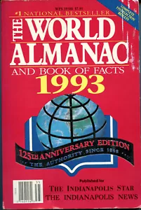 VINTAGE ~ THE 1993 WORLD ALMANAC AND BOOKS OF FACTS Indianapolis Star Indy News - Foto 1 di 2
